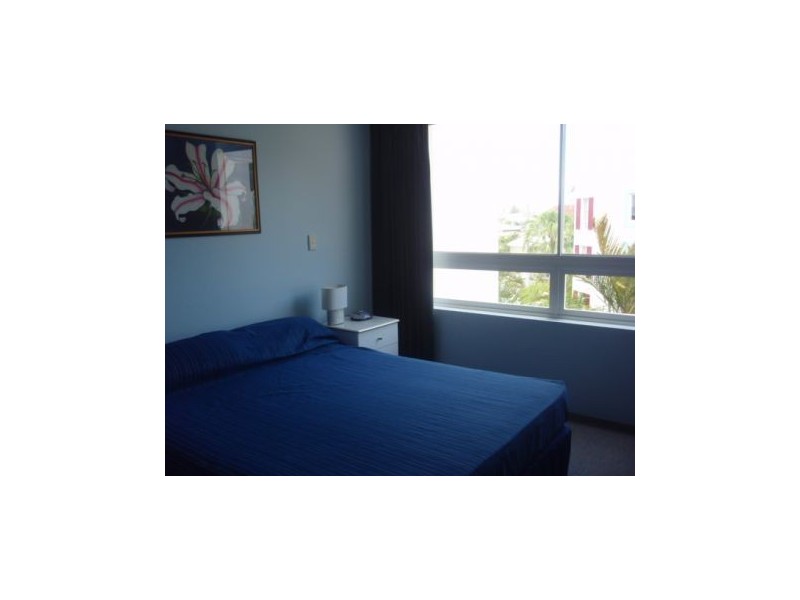 42/28 “Santorini by the Sea” Chairlift Avenue, Mermaid Beach QLD 4218