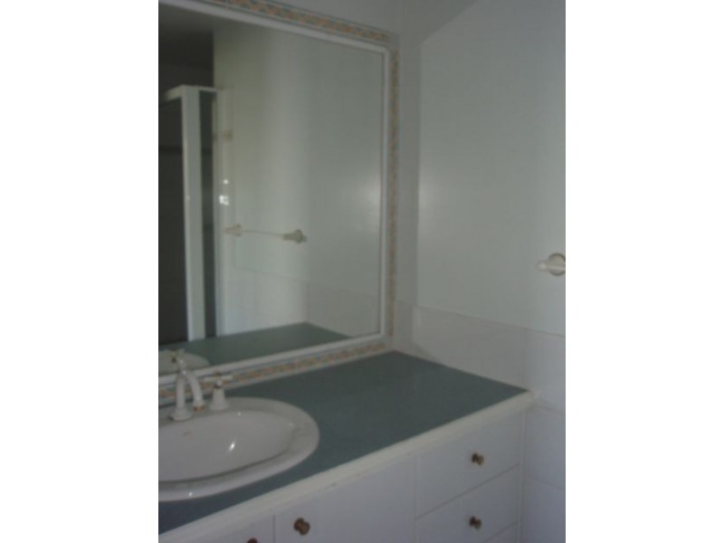 42/28 “Santorini by the Sea” Chairlift Avenue, Mermaid Beach QLD 4218