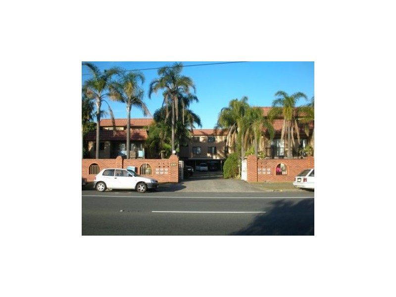 3/2301 “la Costa” Gold Coast Highway, Nobby Beach QLD 4218