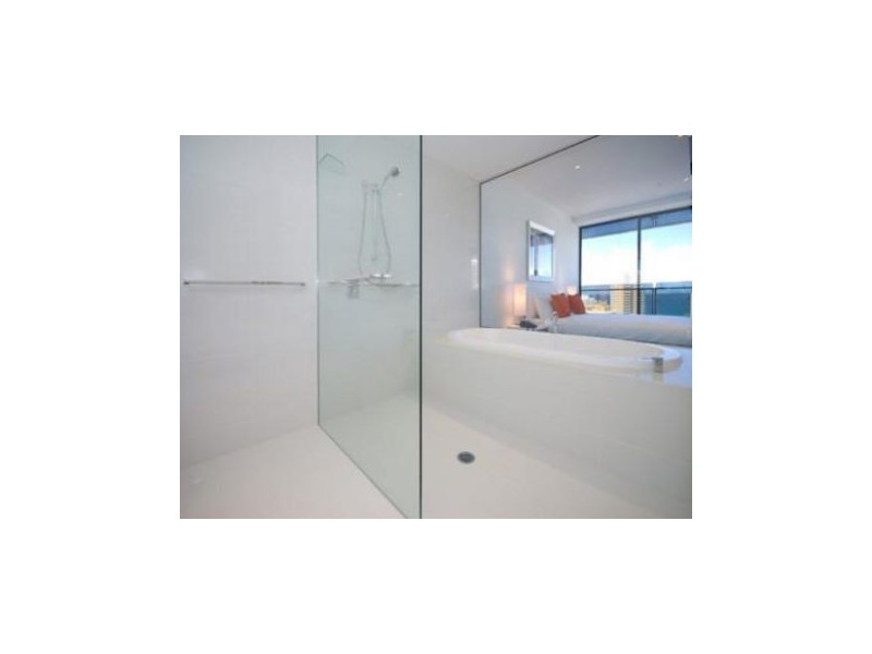 1422/9 “Circle On Cavill” Ferny Avenue, Surfers Paradise QLD 4217