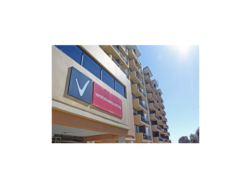 25 Lake Orr Drive, Robina QLD 4226