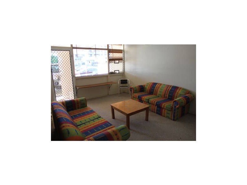 1/49 Surf Prd, Broadbeach QLD 4218