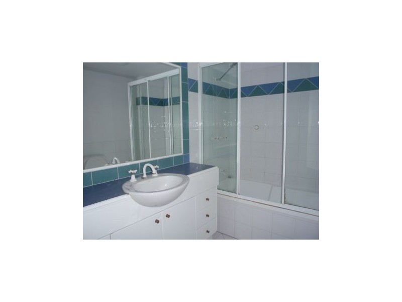 33 “Santorini By The Sea” Chairlift Avenue, Nobby Beach QLD 4218