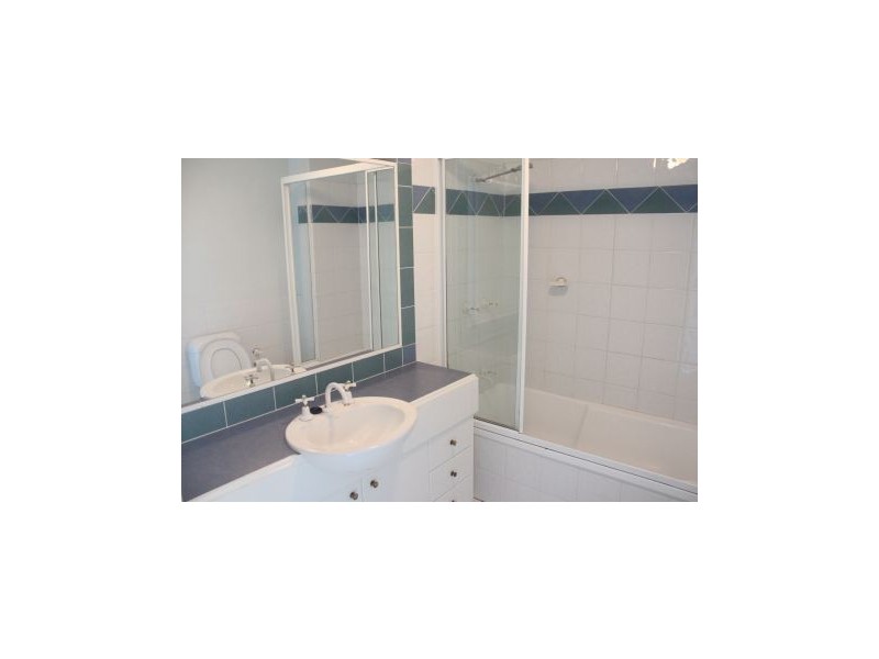 42 “santorini By The Sea” Chairlift Avenue, Nobby Beach QLD 4218