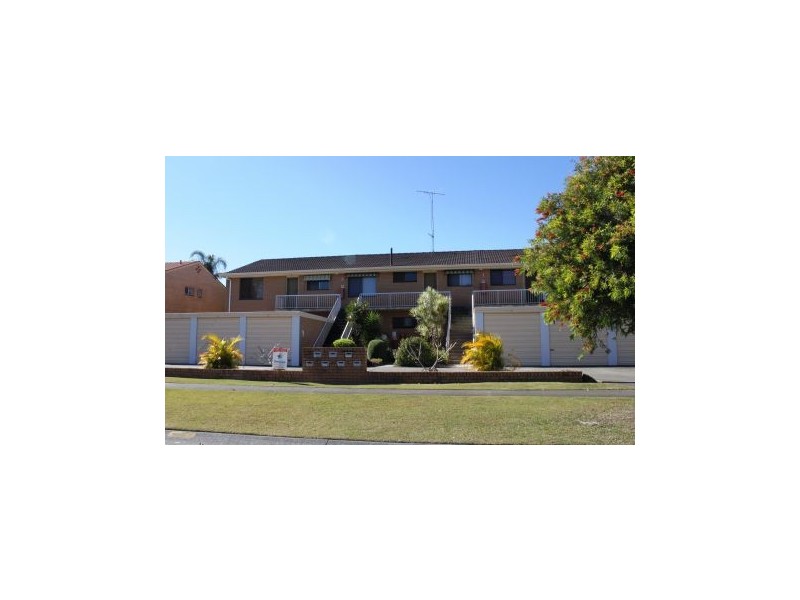 4/7 Sonia Street, Mermaid Waters QLD 4218