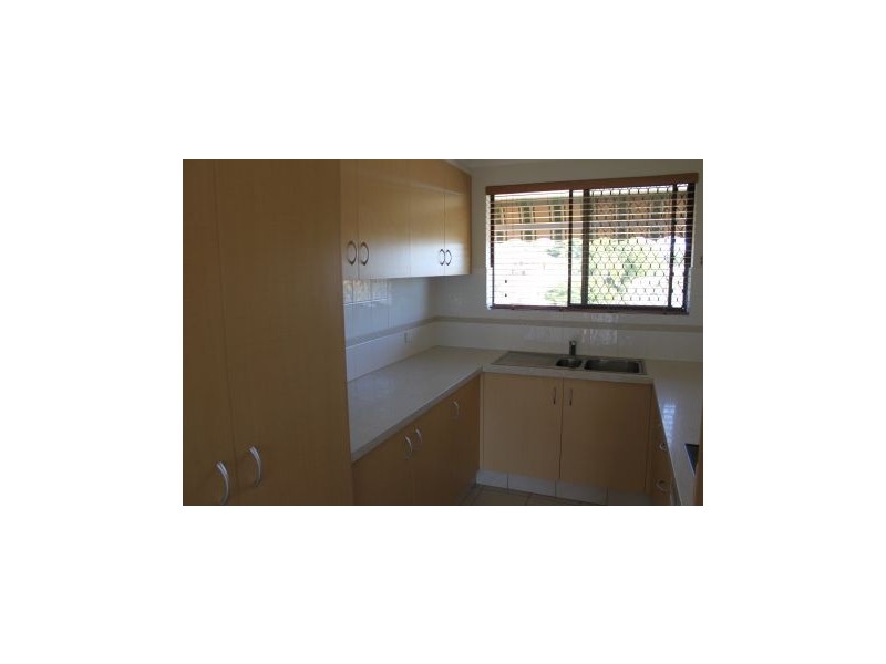 4/7 Sonia Street, Mermaid Waters QLD 4218