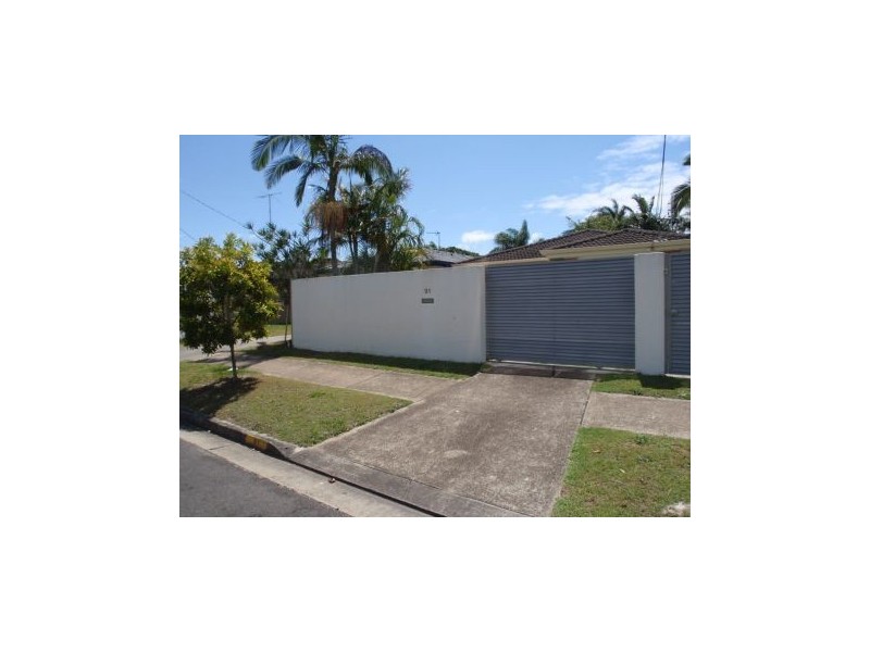 91 Albion Ave, Miami QLD 4220