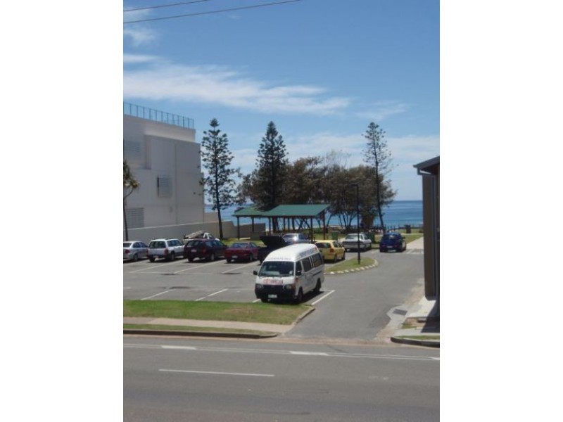 4/26 Albatross Avenue, Nobby Beach QLD 4218