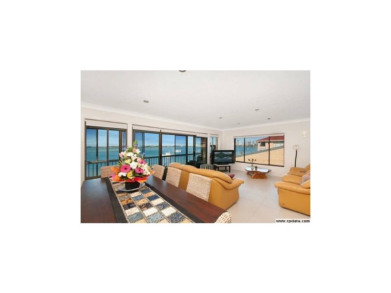5/268 Marine Parade, Labrador QLD 4215