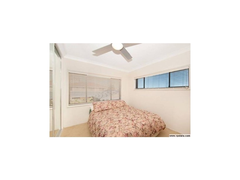 5/268 Marine Parade, Labrador QLD 4215