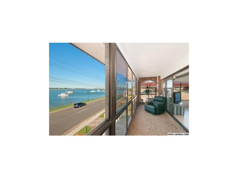 5/268 Marine Parade, Labrador QLD 4215