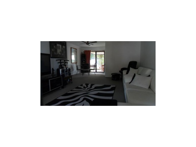 22 Yarran Drive, Ashmore QLD 4214