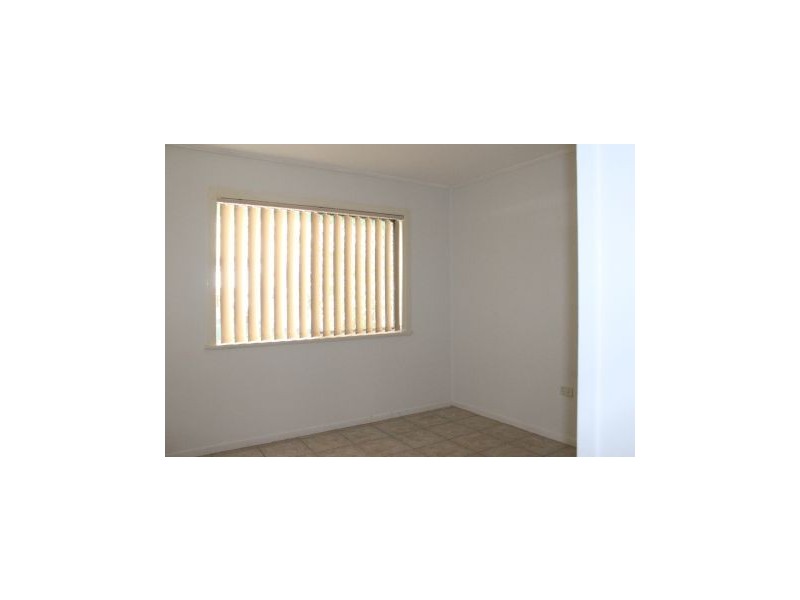 1/6 George Avenue, Broadbeach QLD 4218