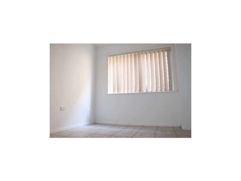 1/6 George Avenue, Broadbeach QLD 4218