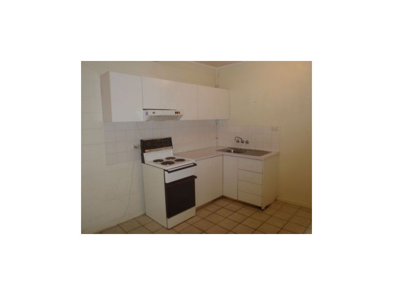 2/43 Seagull Ave, Nobby Beach QLD 4218