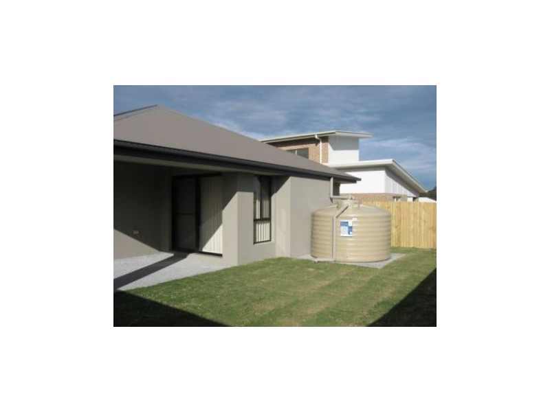 19 Arcadia, Pimpama QLD 4209