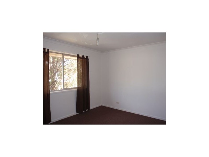 4/18 Anne Avenue, Broadbeach QLD 4218