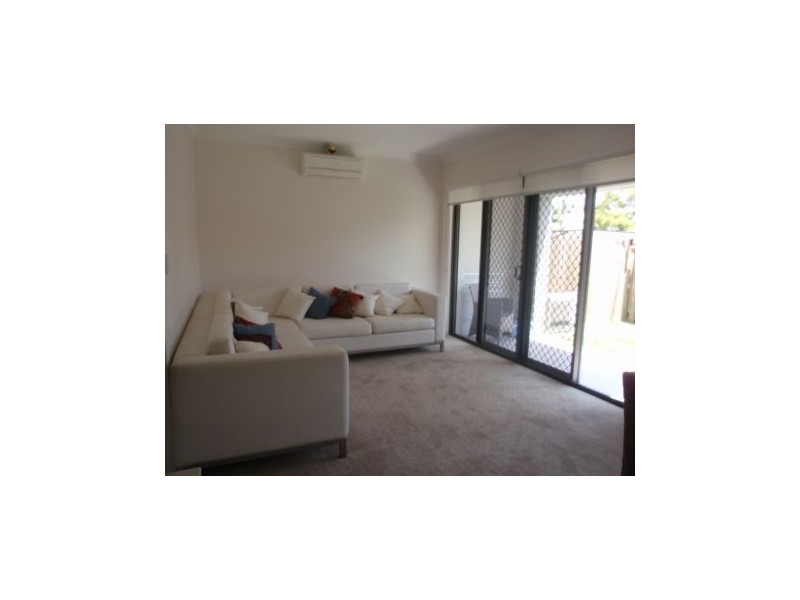 9/139 Cotlew Street, Ashmore QLD 4214