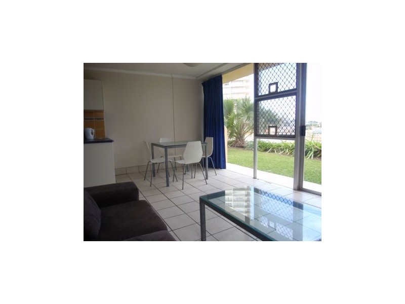 2 “Hi Ho Appts” Queensland Avenue, Broadbeach QLD 4218