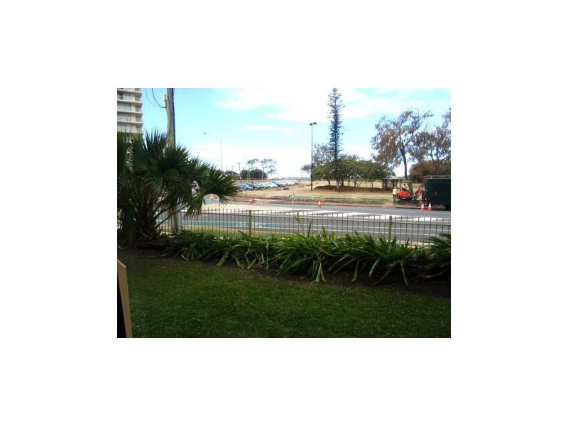 2 “Hi Ho Appts” Queensland Avenue, Broadbeach QLD 4218