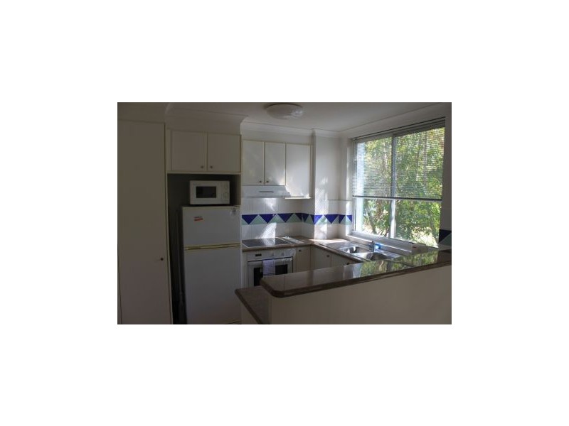 8/28 Chairlift Avenue, Nobby Beach QLD 4218