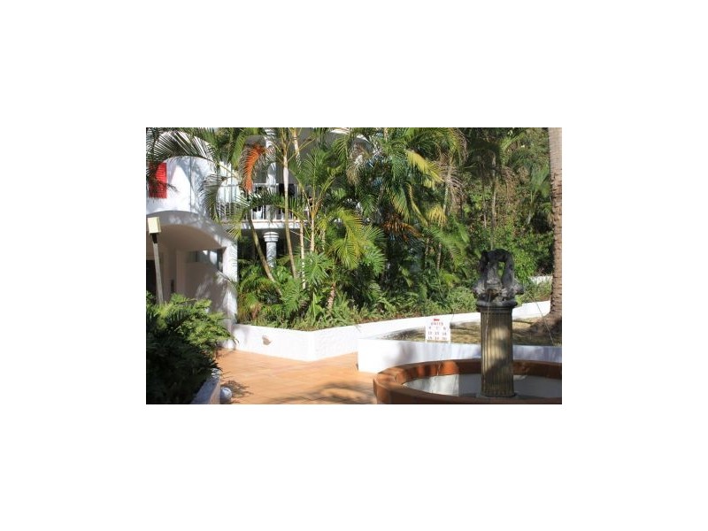 8/28 Chairlift Avenue, Nobby Beach QLD 4218