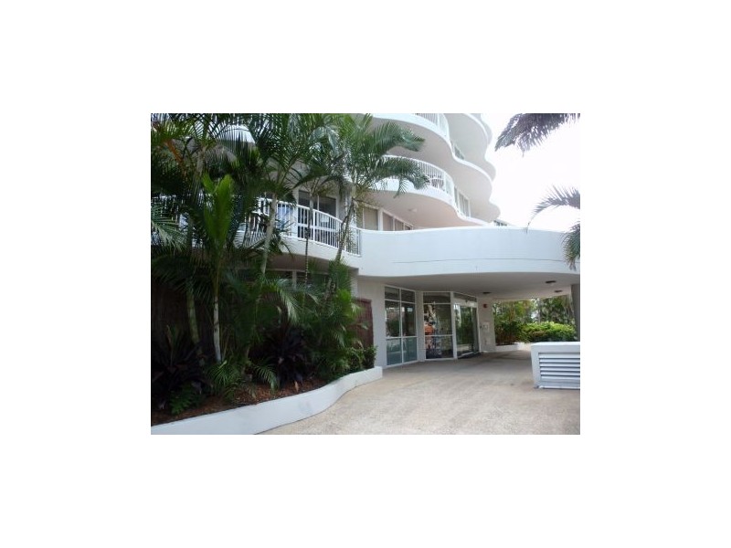 8/210 Surf Parade, Broadbeach QLD 4218