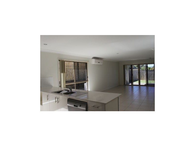 60 Wildflower Circuit, Upper Coomera QLD 4209