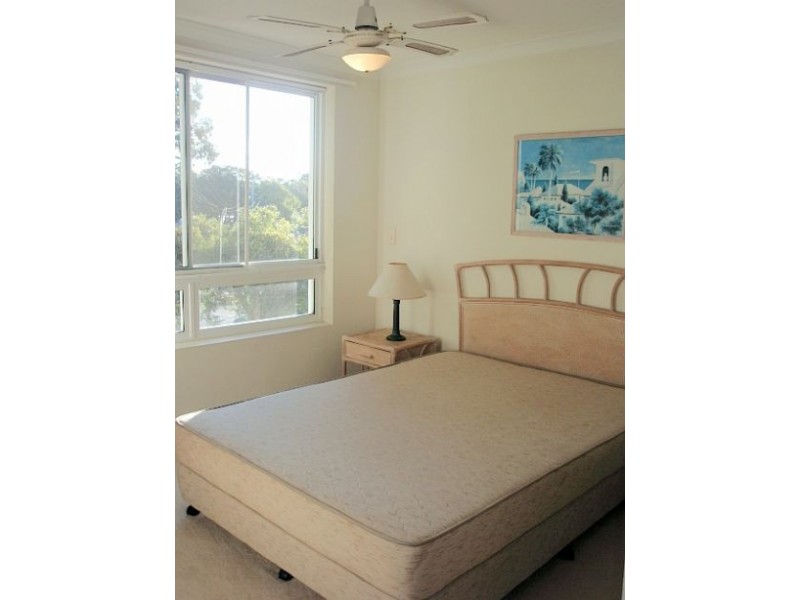 36/28 “Santorini By The Sea” Chairlift Avenue, Nobby Beach QLD 4218