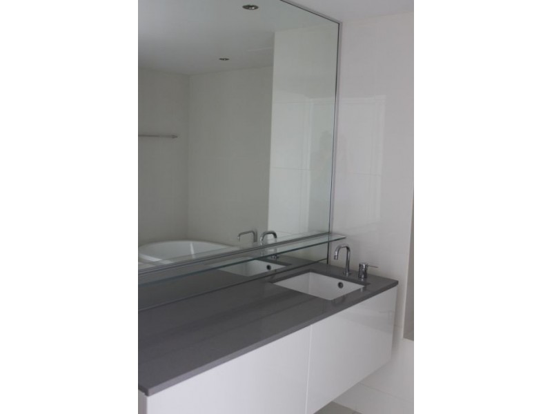 1277/9 Ferny Avenue, Surfers Paradise QLD 4217