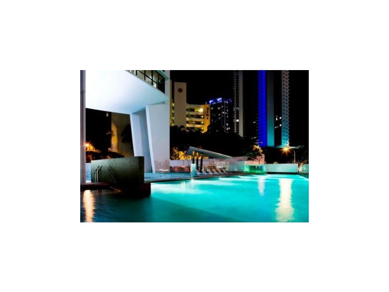 602/ 4 Wahroonga Place, Surfers Paradise QLD 4217