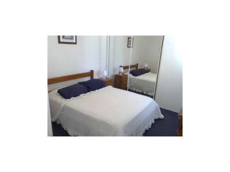 1/206 Surf Parade, Surfers Paradise QLD 4217