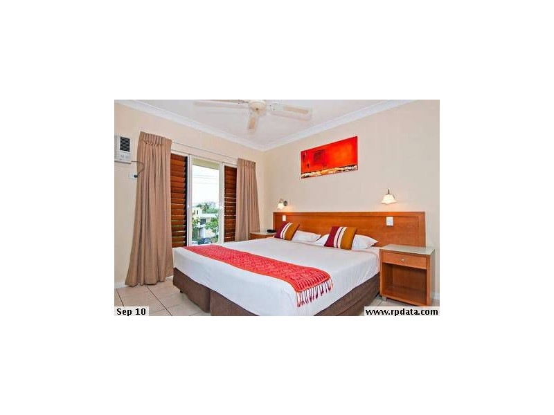 17/234a Grafton Street, Cairns North QLD 4870