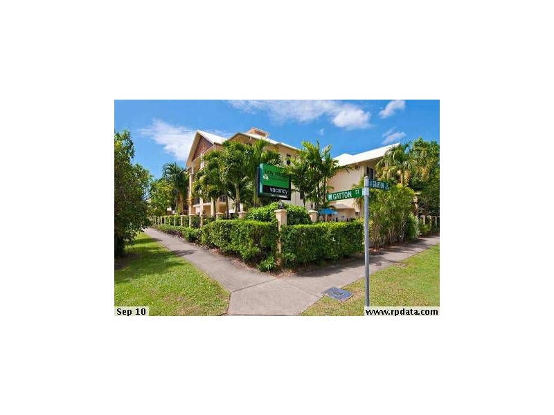 17/234a Grafton Street, Cairns North QLD 4870