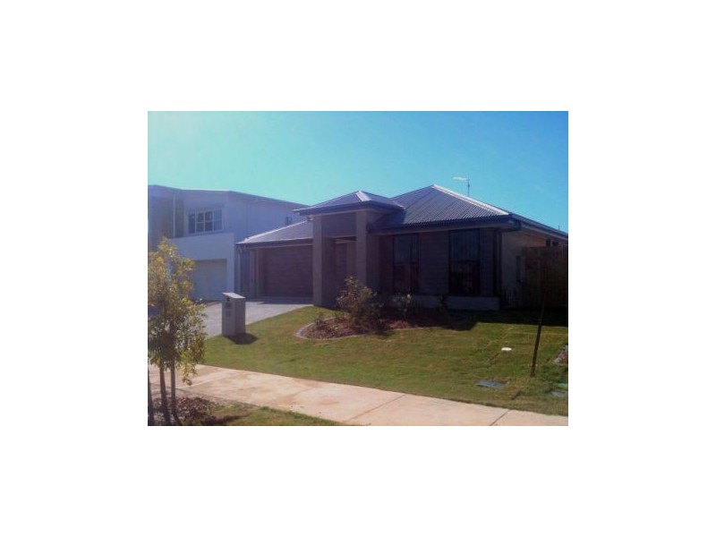 019 Arcadia Boulevard, Pimpama QLD 4209
