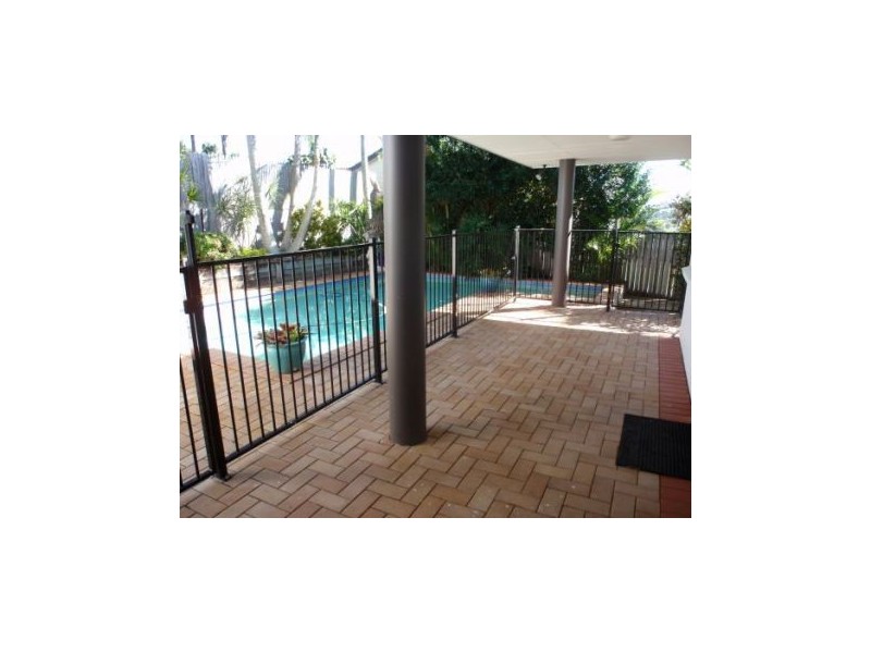 001 Alter Court, Merrimac QLD 4226