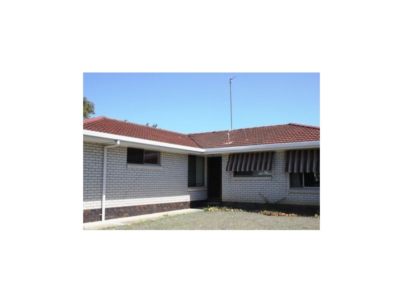 12 Bight Court, Mermaid Waters QLD 4218