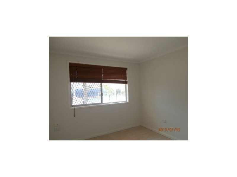 9 Constance Avenue, Mermaid Waters QLD 4218