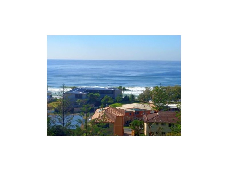 D15 Great Hall Drive, Nobby Beach QLD 4218
