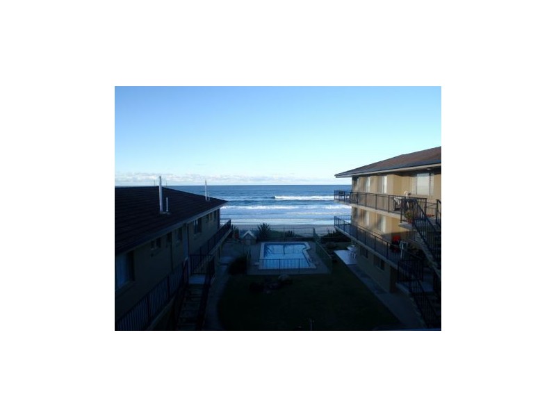 17/2 Heron Avenue, Mermaid Beach QLD 4218