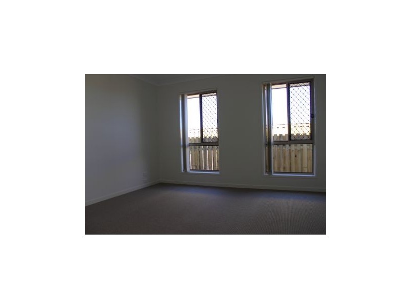 60 Wildflower Circuit, Upper Coomera QLD 4209