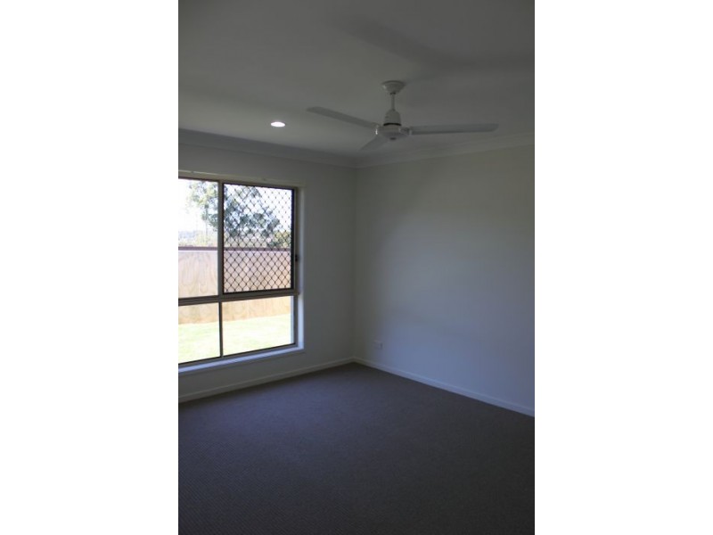 60 Wildflower Circuit, Upper Coomera QLD 4209