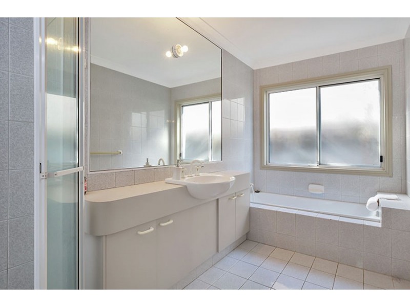 101 Campbell Street, Bundall QLD 4217