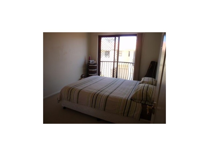 9/141 Cotlew Street, Ashmore QLD 4214