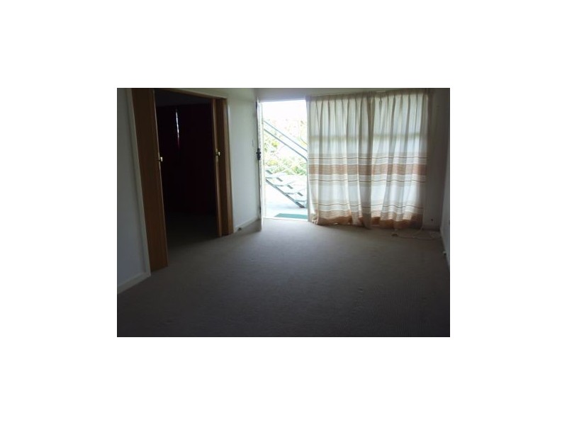 2/34 Heron Avenue, Mermaid Beach QLD 4218