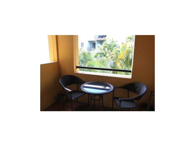 E37 “Magic Mountain” Great Hall Drive, Mermaid Beach QLD 4218