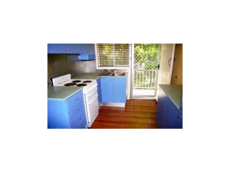 6/4 Hedges Avenue, Mermaid Beach QLD 4218