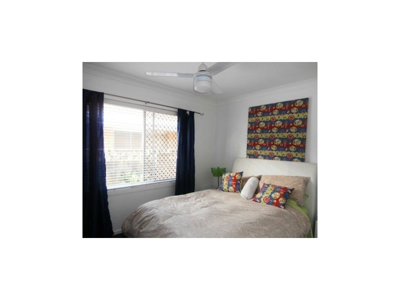 12 Mexicali Court, Broadbeach Waters QLD 4218