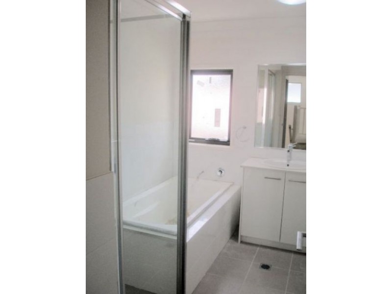 13/139 Cotlew Street, Ashmore QLD 4214