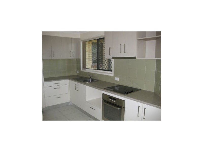 4/11 Orvieto Avenue, Mermaid Waters QLD 4218